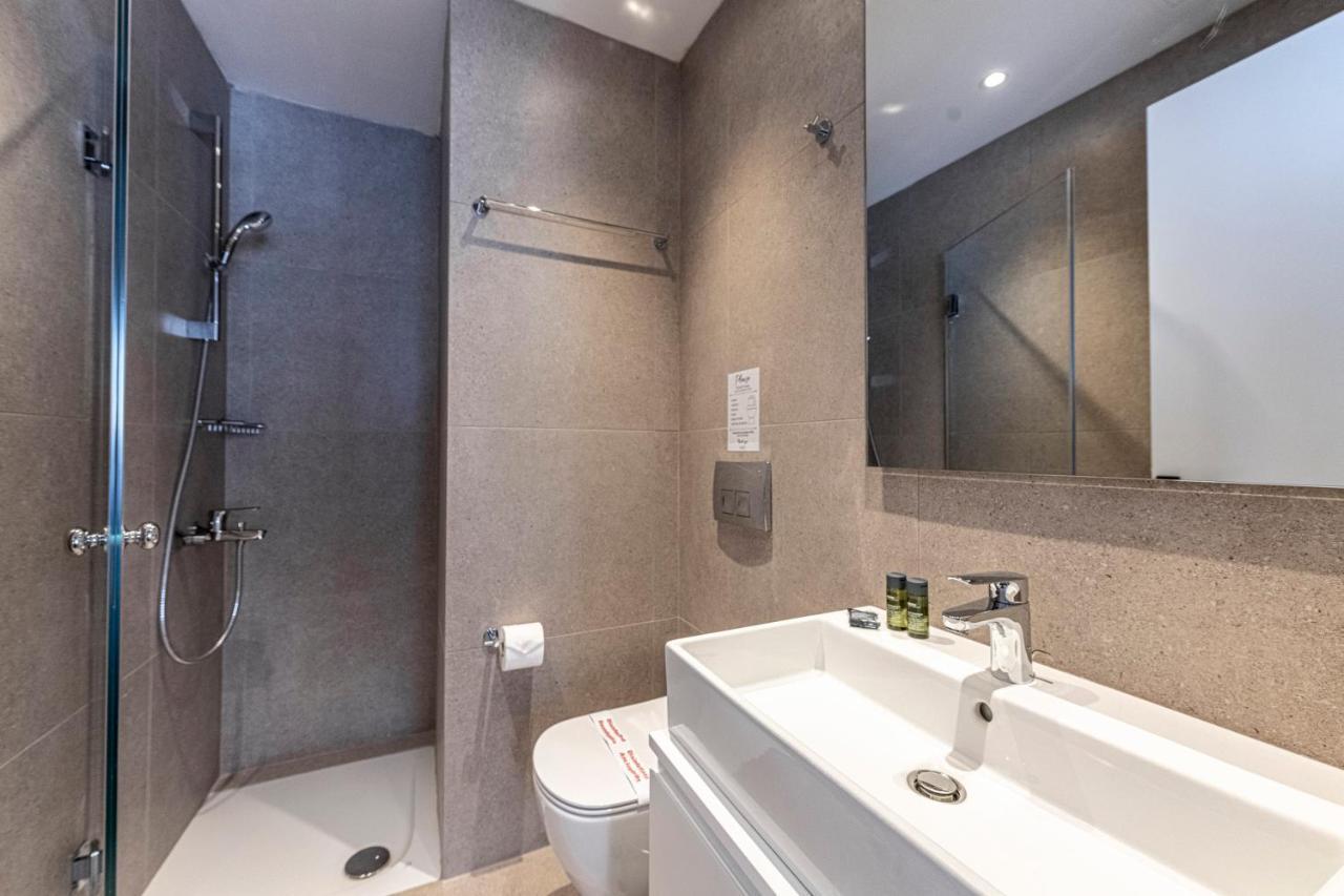 Phaedrus Living Executive Kriel Suites 101 Athens Exterior photo